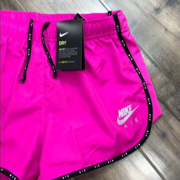 NIKE Women’s running shorts with Dri-Fit Technolog - Picture 2 of 12